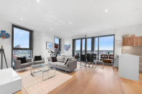 3 Bedroom penthouse with private terrace, Battersea, Nine Elms